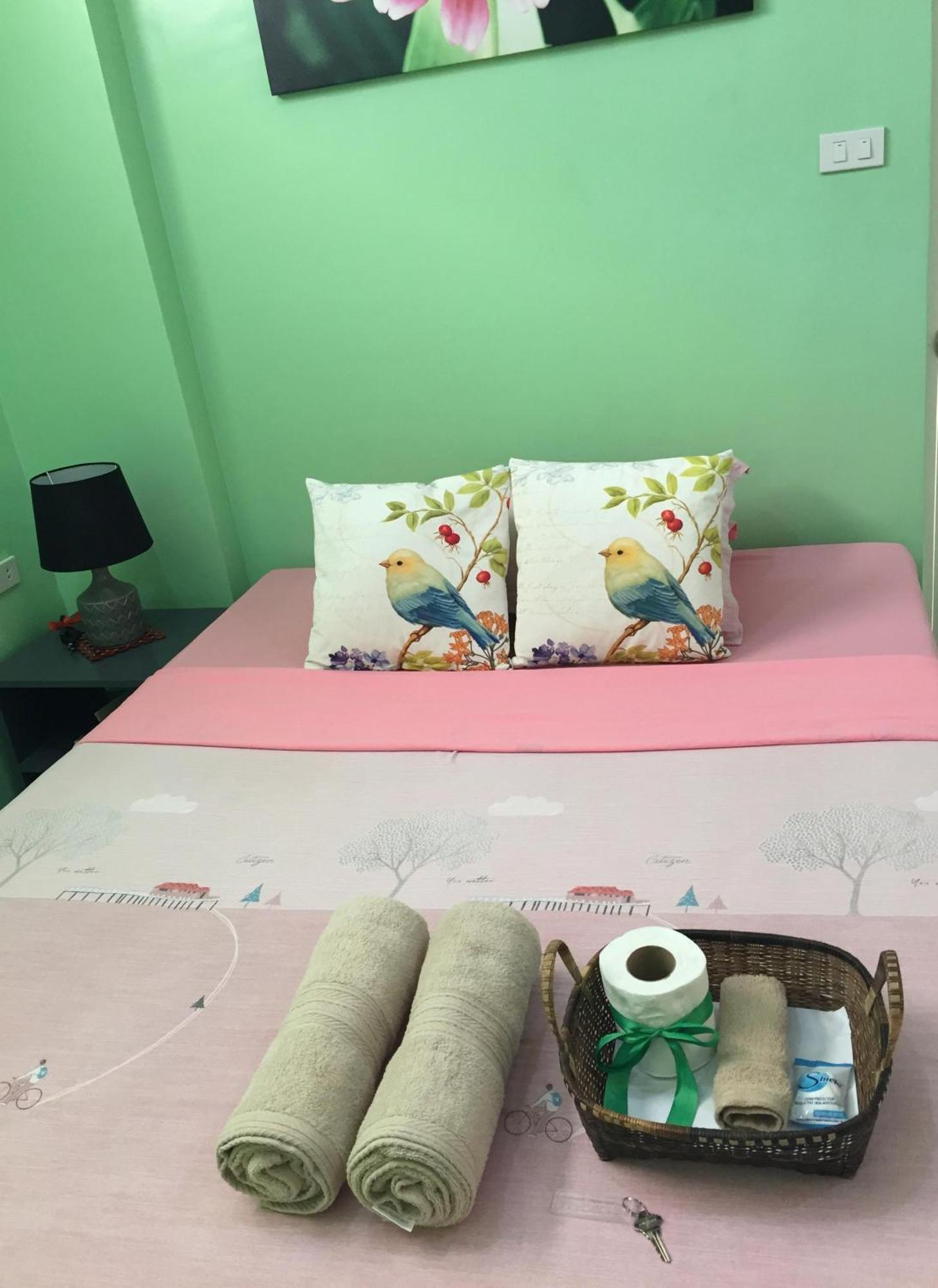 Andresas Homestay Лобок Экстерьер фото