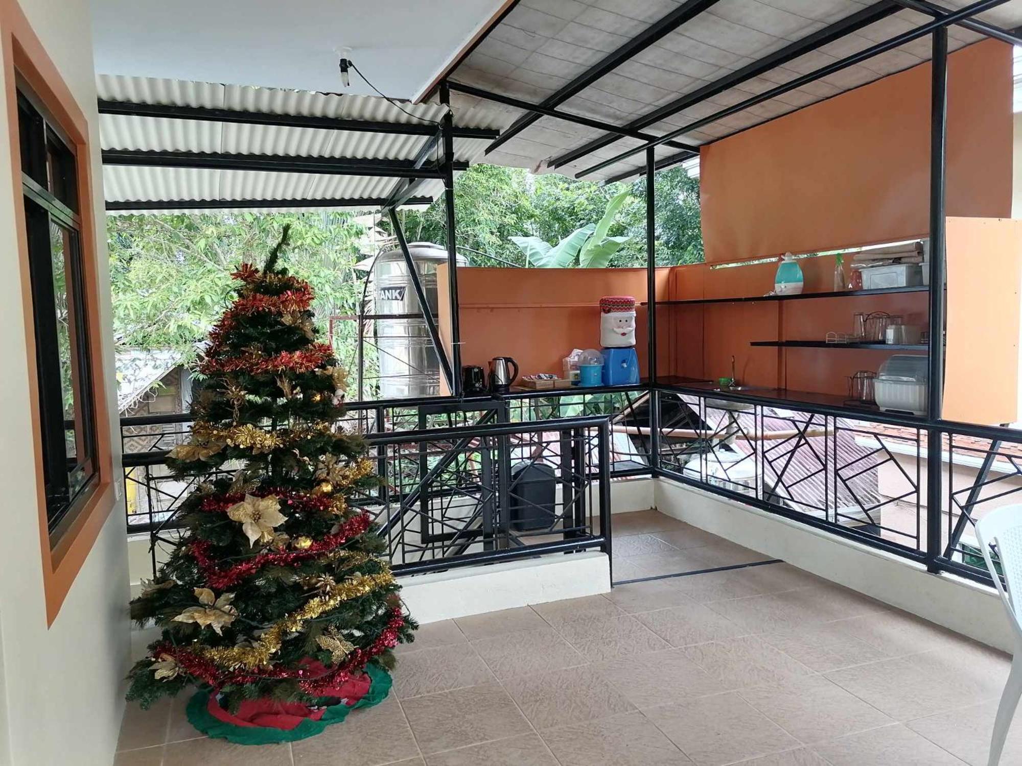 Andresas Homestay Лобок Экстерьер фото