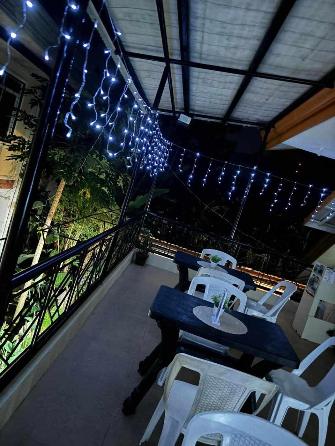 Andresas Homestay Лобок Экстерьер фото