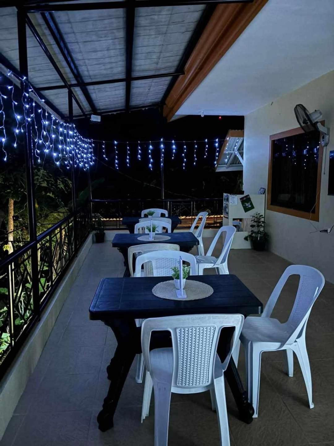 Andresas Homestay Лобок Экстерьер фото
