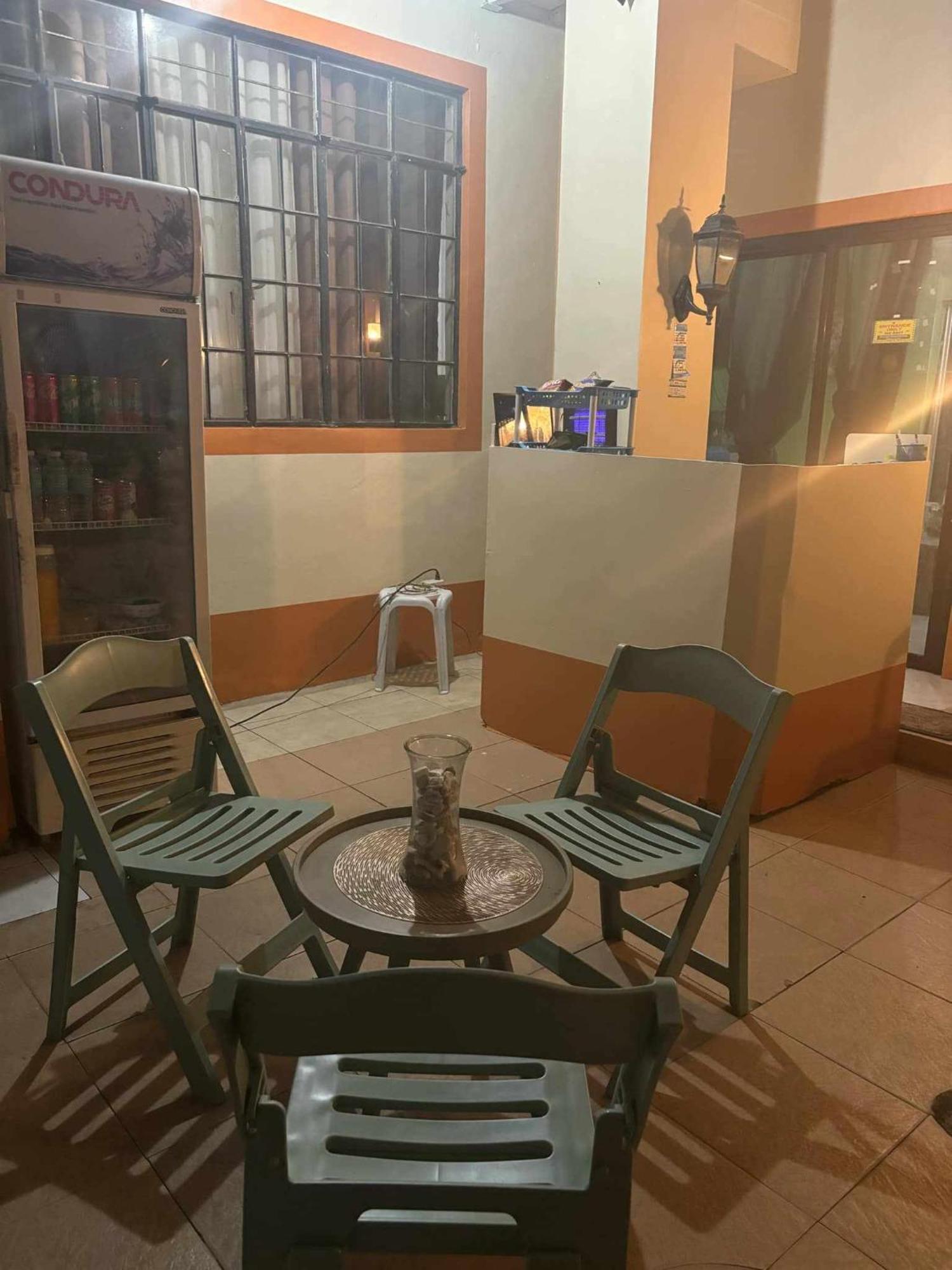 Andresas Homestay Лобок Экстерьер фото