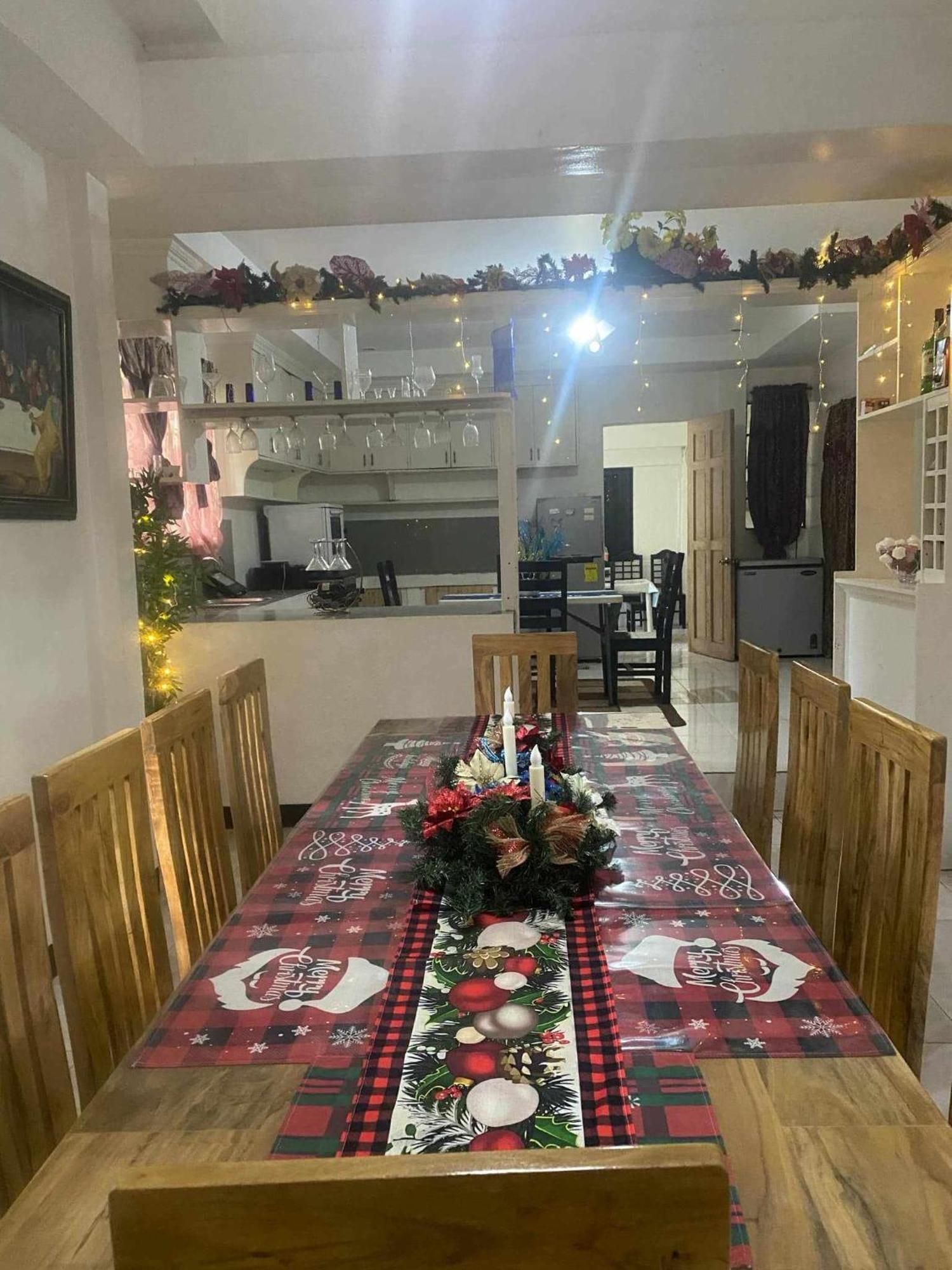 Andresas Homestay Лобок Экстерьер фото