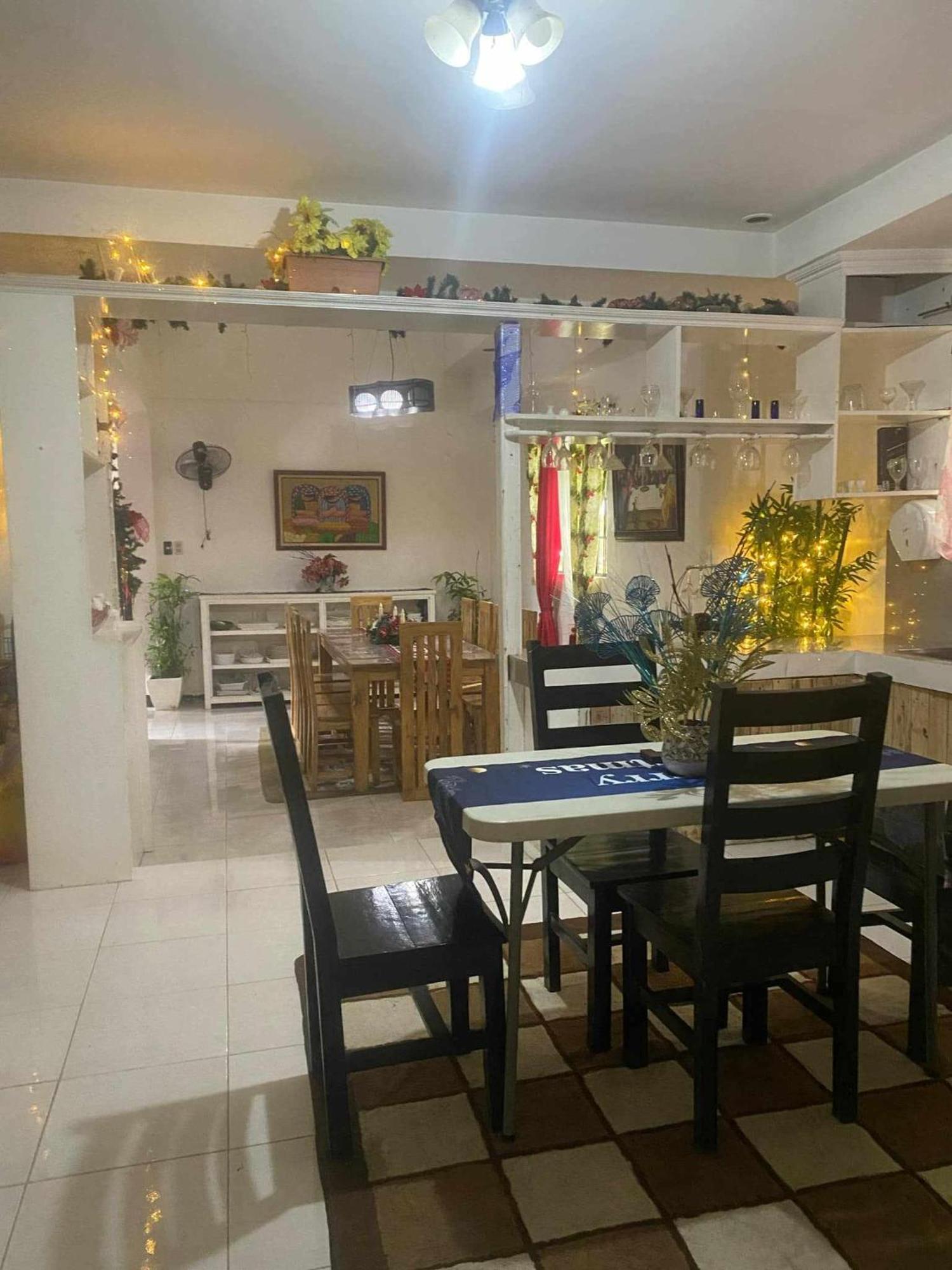 Andresas Homestay Лобок Экстерьер фото