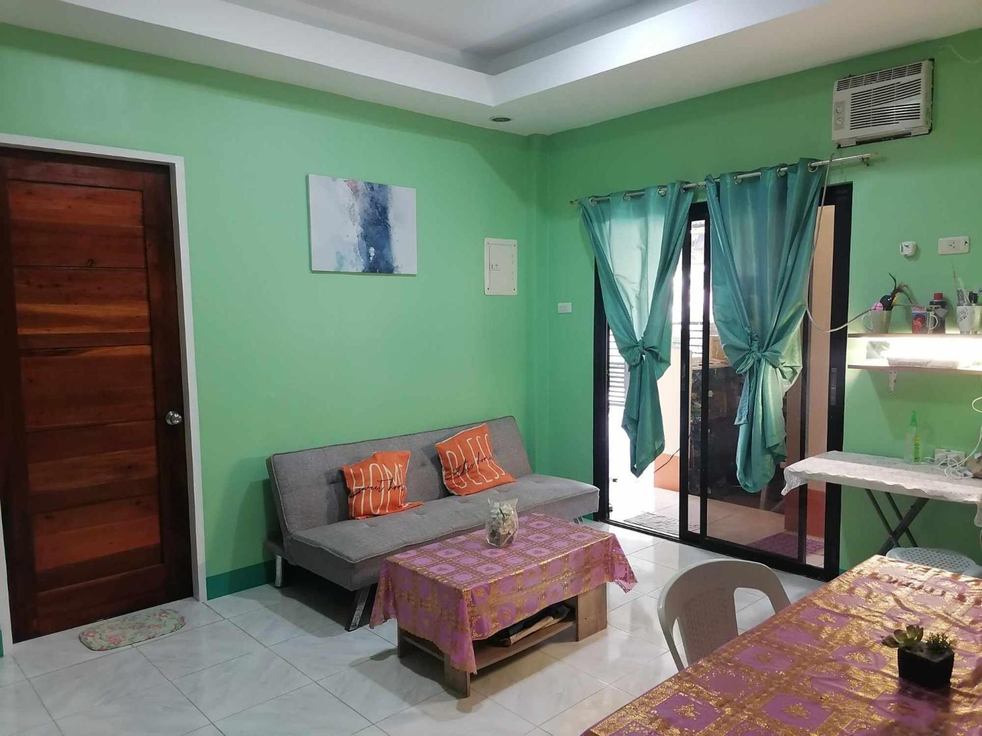 Andresas Homestay Лобок Экстерьер фото